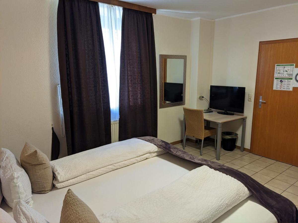 Hotel Rath Schwalmtal  Bagian luar foto