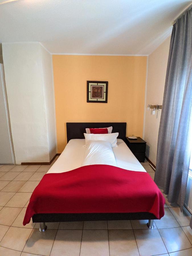 Hotel Rath Schwalmtal  Bagian luar foto