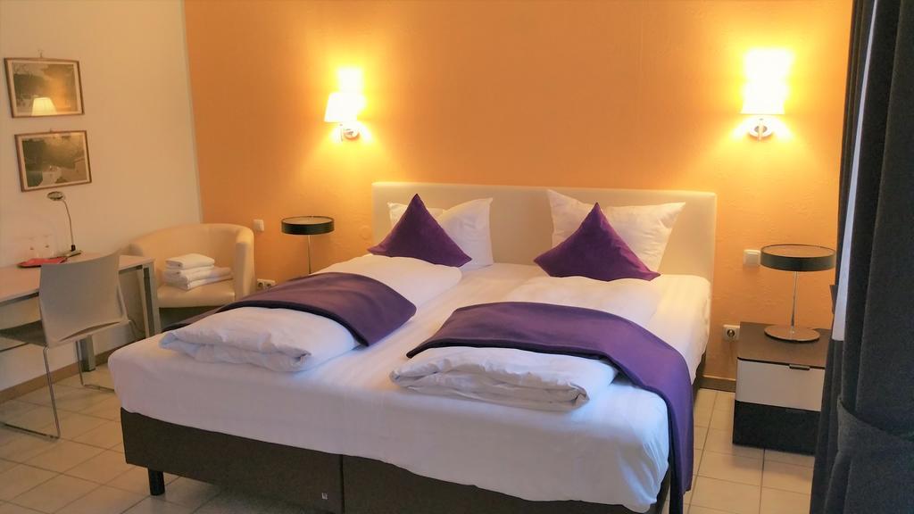 Hotel Rath Schwalmtal  Bagian luar foto